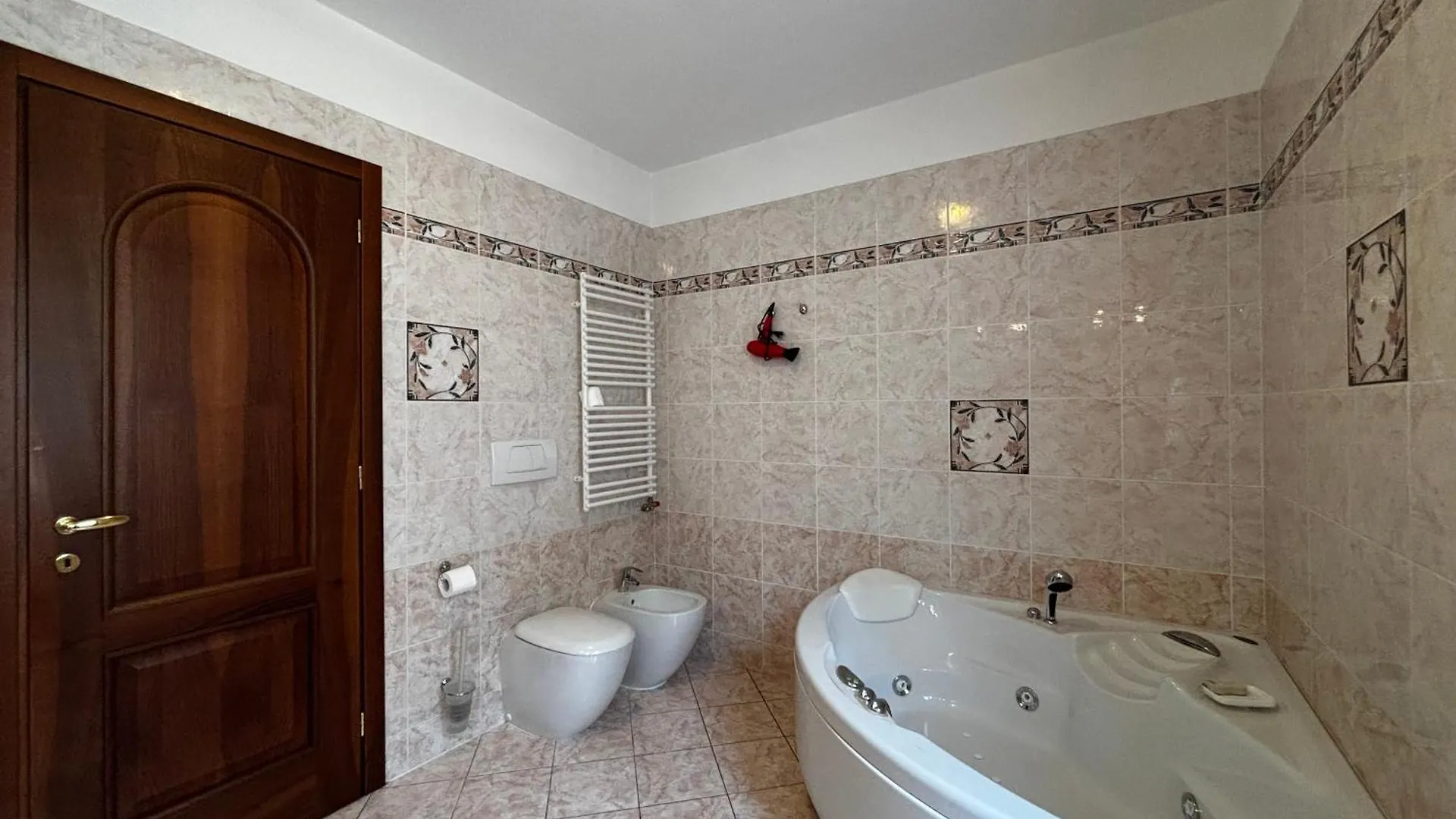 Villa David - Larihome A82 Stazzona Italia