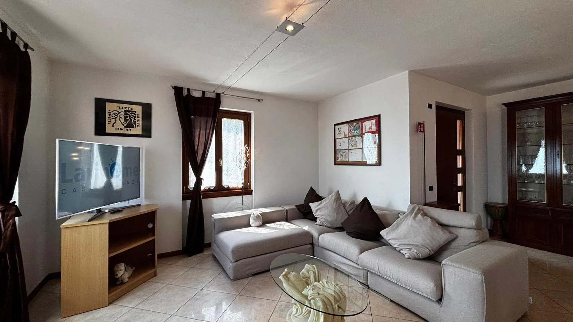 Villa David - Larihome A82 Stazzona Апартаменты